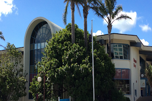 Takapuna Library image