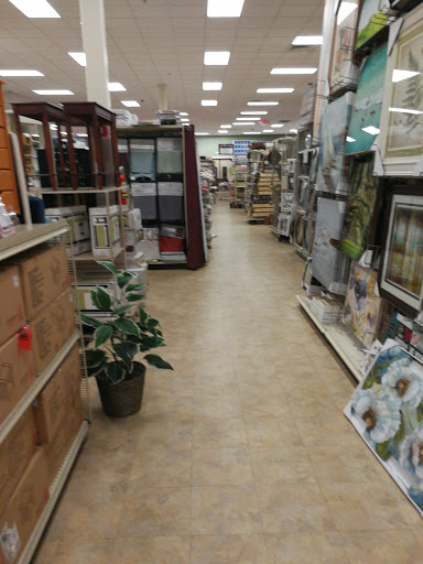 Home Goods Store «Christmas Tree Shops», reviews and photos, 420 Harry L Dr, Johnson City, NY 13790, USA