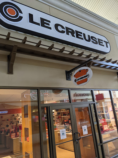 Le Creuset Outlet Store