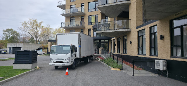 Déménagement "Moving Up Inc"