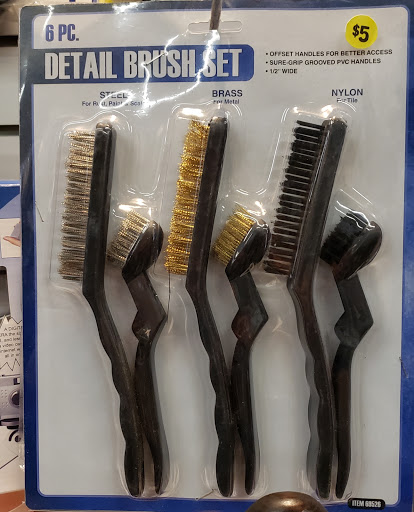 Thrift Store «Hand to Hand Thrift Store», reviews and photos, 785 Terryville Ave, Bristol, CT 06010, USA