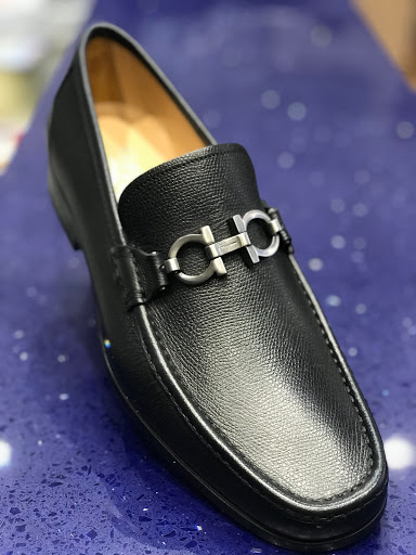 Shoe Store «Savon Shoes», reviews and photos, 3901 13th Ave, Brooklyn, NY 11218, USA