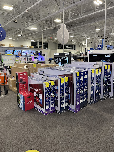 Electronics Store «Best Buy», reviews and photos, 625 Black Lake Blvd SW #200, Olympia, WA 98502, USA