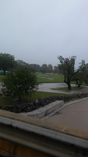 Golf Course «Luling Municipal Golf Course», reviews and photos, 1025 S Magnolia Ave, Luling, TX 78648, USA