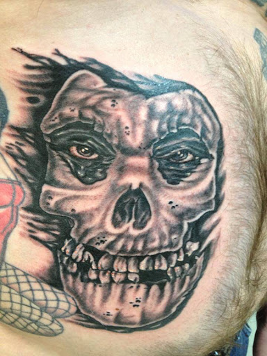 Explore two daughters tattoo ideas, creative tattoo ideas in Mchenry, available at Lunchbox Tattoo and Body Piercing