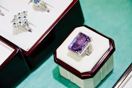 Jewelry Store «Harold Reese Jewelry», reviews and photos, 8481 Gulf Fwy, Houston, TX 77017, USA