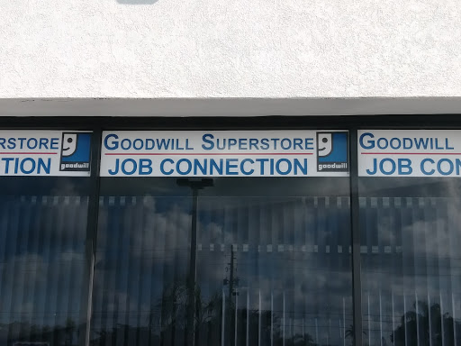Thrift Store «Goodwill West Palm Beach/Gulfstream Super Store & Donation Center», reviews and photos