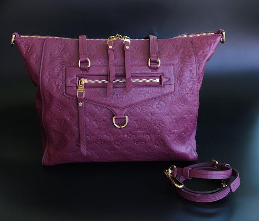 Pawn Shop «Money & More», reviews and photos, 1025 S Riverside Dr, Iowa City, IA 52246, USA