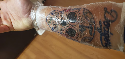 Tattoo Shop «Good Fellas Tattoo Lounge», reviews and photos, 1655 N Glassell St, Orange, CA 92867, USA