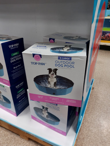 Pet Supply Store «PetSmart», reviews and photos, 220 Commerce Blvd, Fairless Hills, PA 19030, USA