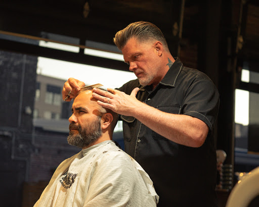 Hair Salon «Peoples Barber & Shop», reviews and photos, 2337 Broadway #101, Oakland, CA 94607, USA