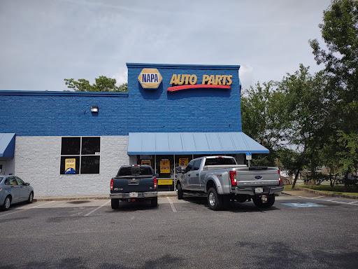 Auto Parts Store «NAPA Auto Parts - Central Florida Auto Supply Inc», reviews and photos, 1580 N Florida Ave, Lakeland, FL 33805, USA