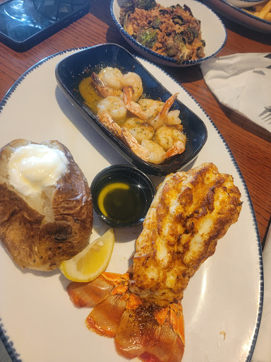 Shopping Mall «Louis Joliet Mall», reviews and photos, 3340 Mall Loop Dr, Joliet, IL 60431, USA