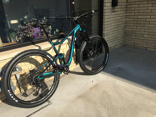 Bicycle Store «Seven Spokes Bike Shop», reviews and photos, 1044 Cleveland Ave S, St Paul, MN 55116, USA