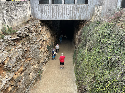 Tourist Attraction «Inner Space Cavern», reviews and photos, 4200 I-35, Georgetown, TX 78626, USA