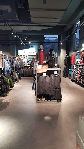 Decathlon Lyon Confluence