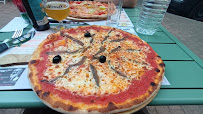Plats et boissons du Pizzas à emporter PIZZA PER TUTTI à Tulette - n°2