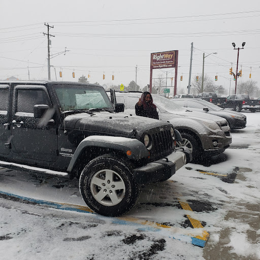 Car Dealer «RightWay Auto Sales», reviews and photos, 34966 S Gratiot Ave, Charter Twp of Clinton, MI 48035, USA