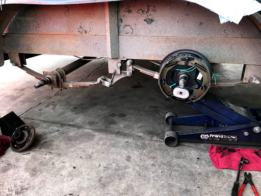 Auto Repair Shop «Auto Maintenance & Repair», reviews and photos, 1752 E Vista Way, Vista, CA 92084, USA