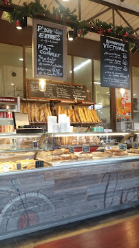 Vitrine du Restaurant Boulangerie Victoire à Rodez - n°10