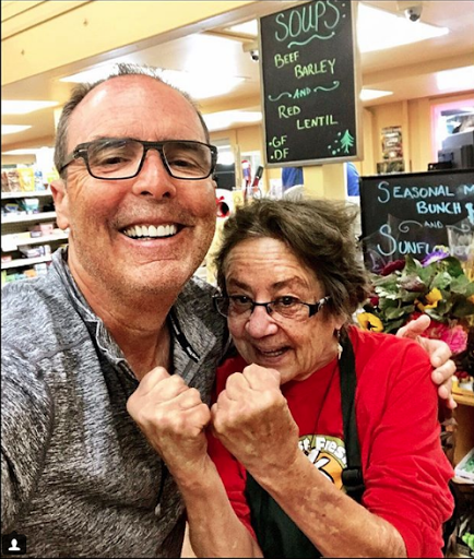 Grocery Store «Harvest Fresh Grocery & Deli», reviews and photos, 251 NE 3rd St, McMinnville, OR 97128, USA