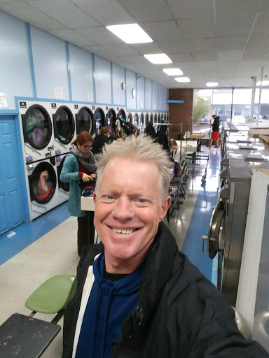 Laundromat «Sunshine on Glisan Coin Laundry & Cleaners», reviews and photos, 7914 NE Glisan St, Portland, OR 97213, USA