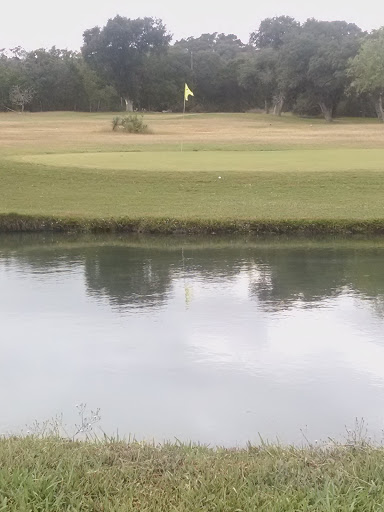 Golf Course «Oak Valley Golf Course», reviews and photos, 18632 Bandera Rd, Helotes, TX 78023, USA