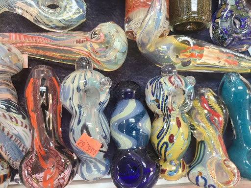 Tobacco Shop «Smoke N Stuff», reviews and photos, 4332 W Thunderbird Rd, Glendale, AZ 85306, USA