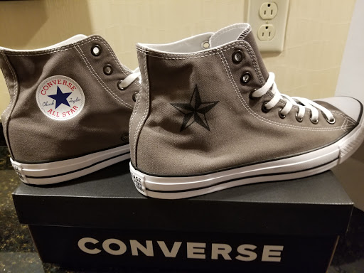 560 broadway converse store