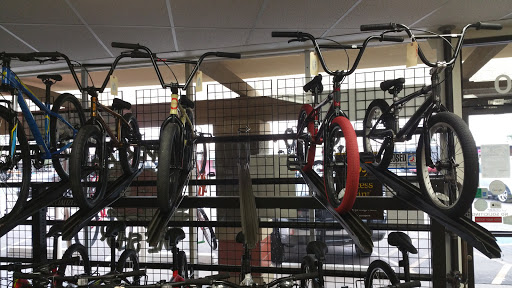 Bicycle Store «Slippery Pig Bike Shop», reviews and photos, 4320 N 7th Ave, Phoenix, AZ 85013, USA