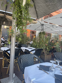 Atmosphère du Restaurant français La brasserie Les Arcades à Toulouse - n°5