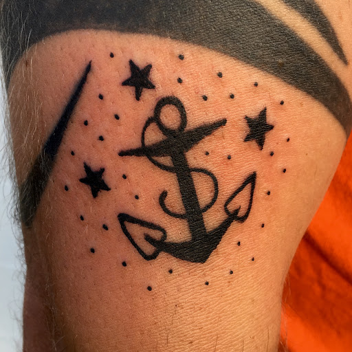 Tattoo Shop «PermaGrafix Tattoo», reviews and photos, 2217 Santiam Hwy SE, Albany, OR 97322, USA