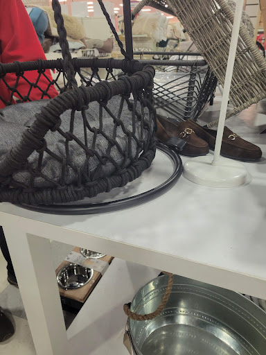 Department Store «T.J. Maxx & HomeGoods», reviews and photos, 6625 N Davis Hwy, Pensacola, FL 32504, USA