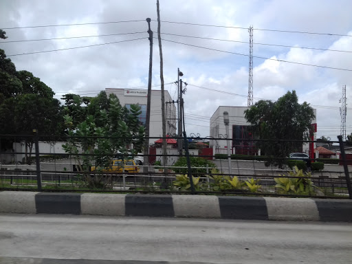 UBA ATM, 220 Ikorodu Rd, Somolu, Lagos, Nigeria, Park, state Lagos