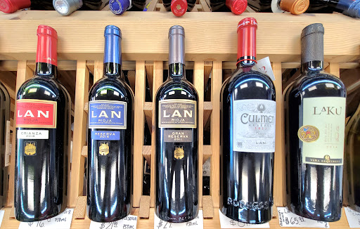 Liquor Store «1st Infinity Liquor Llc», reviews and photos, 114 Polo Park Blvd E, Davenport, FL 33897, USA