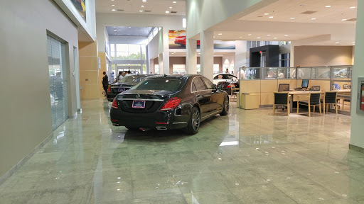 Mercedes Benz Dealer «Mercedes-Benz of Pembroke Pines», reviews and photos, 14199 Pines Blvd, Pembroke Pines, FL 33027, USA