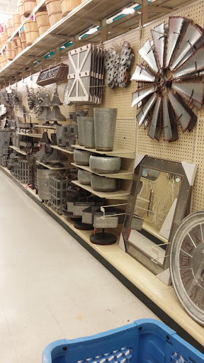 Craft Store «Hobby Lobby», reviews and photos, 1751 Scottsville Rd #10, Bowling Green, KY 42104, USA