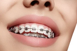 KT歯科・矯正歯科 image