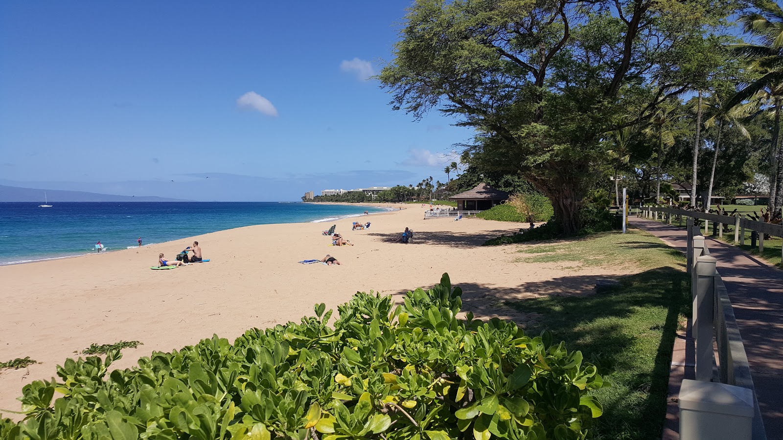 Kaanapali Plajı'in fotoğrafı kısmen otel alanı