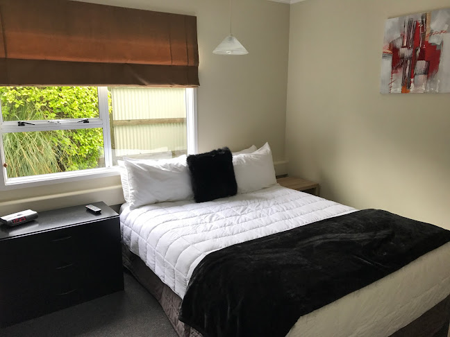 Comments and reviews of Green Gables Motel Lower Hutt