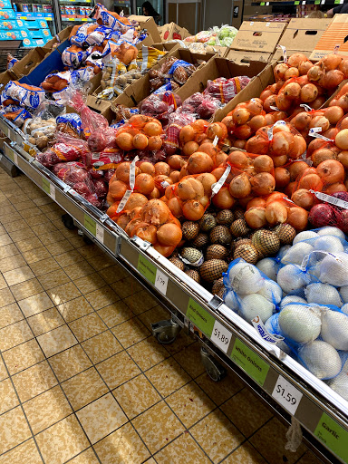 Supermarket «ALDI», reviews and photos, 571 E 24th St, Holland, MI 49423, USA