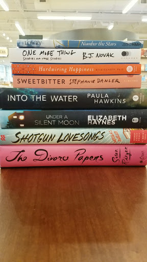 Book Store «Barnes & Noble Booksellers Fredericksburg/ Central Park», reviews and photos, 1220 Carl D. Silver Parkway, Fredericksburg, VA 22401, USA