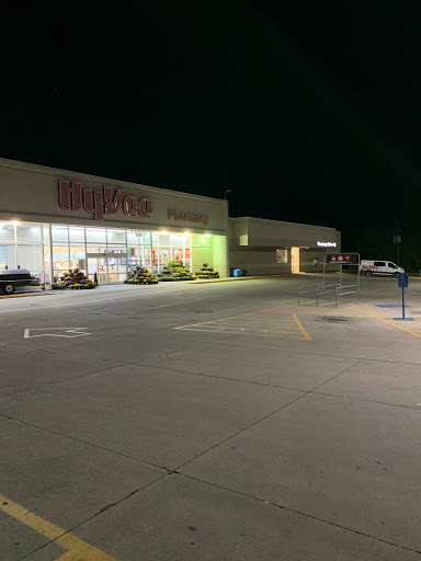 Supermarket «Hy-Vee», reviews and photos, 1210 Washington St, Chillicothe, MO 64601, USA