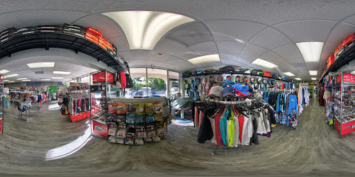 Tennis Store «The Court Sports Gear», reviews and photos, 79 Harbor Dr, Key Biscayne, FL 33149, USA