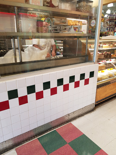 Supermarket «Gardena Supermarket», reviews and photos, 1012 W Gardena Blvd, Gardena, CA 90247, USA