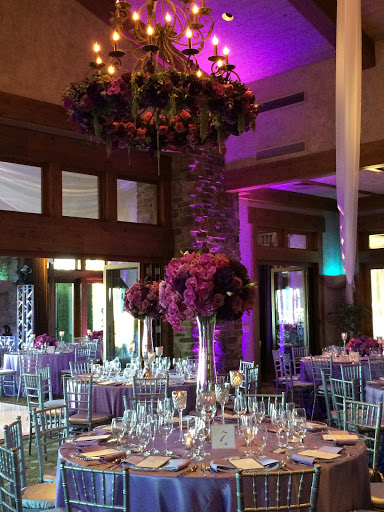 Florist «Fleur De Lis Florists», reviews and photos, 6588 Quinton Ln, Tujunga, CA 91042, USA