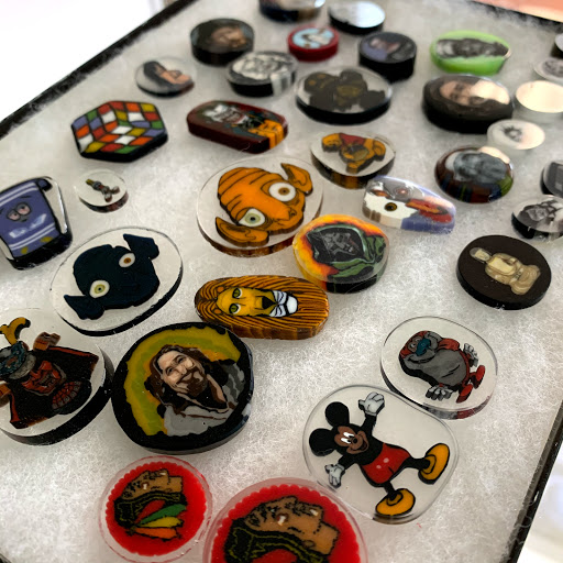 Gift Shop «Headventure Smoke Shop», reviews and photos, 2359 Plainfield Rd #2, Crest Hill, IL 60403, USA