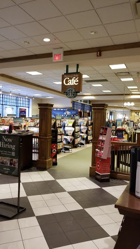 Book Store «Barnes & Noble», reviews and photos, 4935 S 76th St, Greenfield, WI 53220, USA