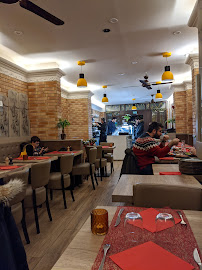 Atmosphère du Restaurant méditerranéen Karamna à Paris - n°3