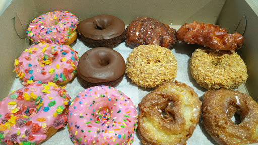 Donut Shop «Daily Dozen», reviews and photos, 32701 Woodward Ave, Royal Oak, MI 48073, USA